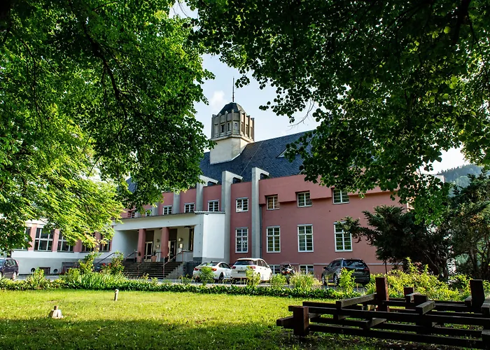 Haus Des Volkes - Das Bauhaushotel